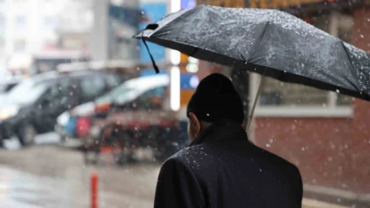 Elazığ'da kar yağışı başladı