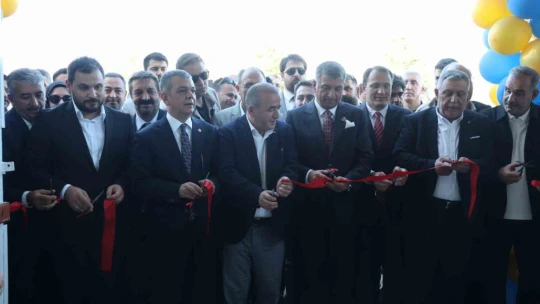 Elazığ'da kayısı işleme, paketleme ve analiz tesisi açıldı