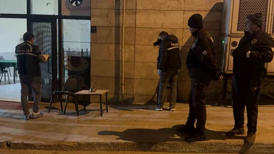 Elazığ'da kıraathaneye silahlı saldırı: 2 yaralı