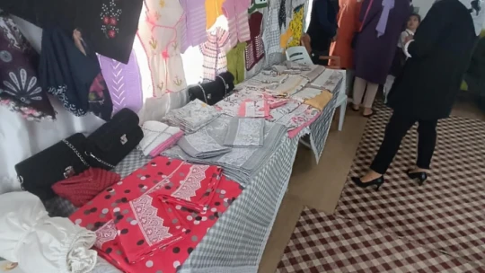 Elazığ'da kursiyerlerin ürettiği ürünler sergilendi