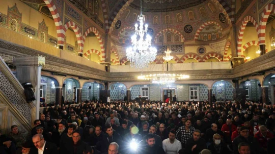 Elazığ'da Miraç Kandili idrak edildi, depremde hayatını kaybedenler anıldı