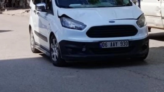 Elazığ'da otomobil bisiklete çaptı: 1 yaralı