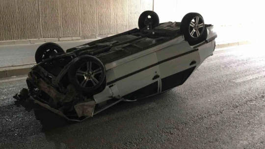 Elazığ'da otomobil takla attı: 1 yaralı