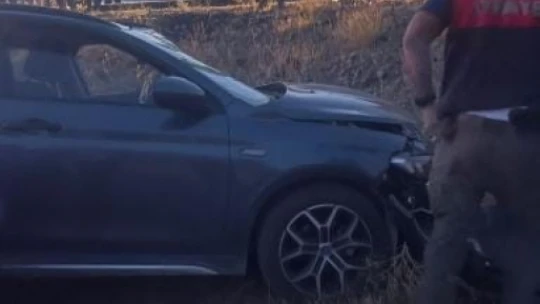 Elazığ'da otomobiller çarpıştı: 8 yaralı