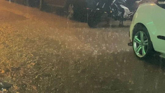Elazığ'da sağanak etkili oldu