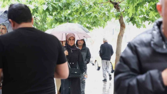 Elazığ'da sağanak yağış etkili oldu