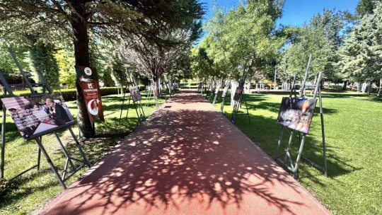 Elazığ'da şehitler yolu yürüyüş parkuru ve sergi açılışı