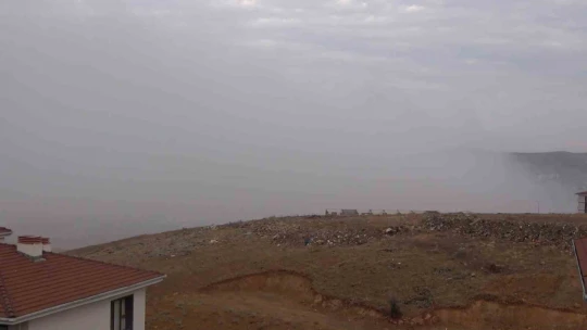 Elazığ'da sis etkili oldu