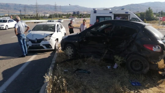 Elazığ'da trafik kazası: 1 yaralı