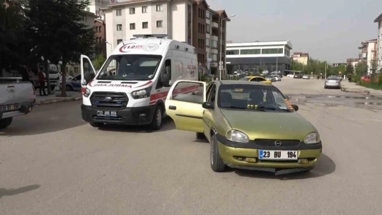 Elazığ'da trafik kazası: 3 yaralı