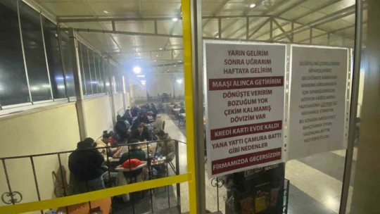 Elazığ'da veresiyeden bıkan esnaftan ilginç yazı: ''Çekim kalmamış, dövizim var' gibi nedenler geçersizdir'