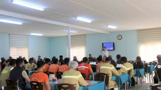 Elazığ'da yangın ile mücadele eğitimleri sürüyor