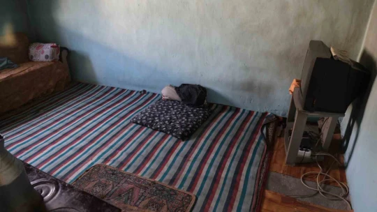 Elazığ'da yaşlı kadının yaşam mücadelesi