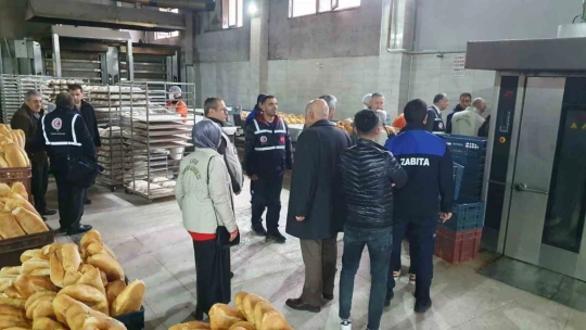 Elazığ'da zabıta ekipleri, gıda denetimlerini sürdürüyor