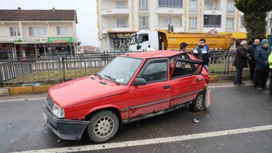 Elazığ'da zincirleme trafik kazası: 2 yaralı
