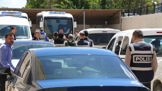 Elazığ'daki kan donduran cinayette gözaltına alınan 4 kişi adliyeye sevk edildi