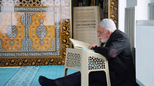 Elazığ'ın camileri mukabele halkalarıyla şenlendi