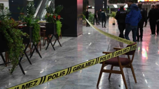 Elazığ otogarında silahlı kavgaya karışan 3 şüpheli adliyeye sevk edildi