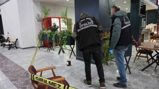 Elazığ otogarında silahlı kavgaya karışan 3 şüpheli adliyeye sevk edildi