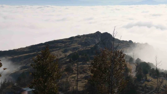Elazığ sis denizinde kayboldu, ortaya eşsiz görüntüler çıktı