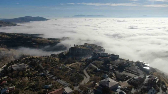 Elazığ sis denizinde kayboldu, ortaya eşsiz görüntüler çıktı