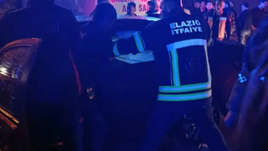 Elazığda trafik kazası: 2 yaralı