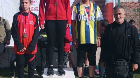 Elazığlı 7 atlet Türkiye finallerinde