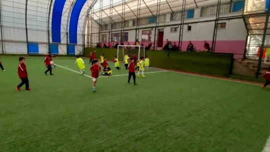 Elazığspor Futbol Okulu, yeni yetenekler yetiştiriyor