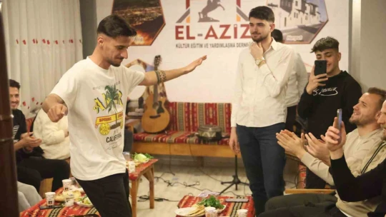 Elazığspor futbolcuları kürsübaşı etkinliğinde eğlendi