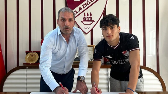Elazığspor yenilerle sözleşme imzaladı