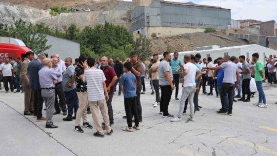 Eti Krom işçilerinin eylemi devam ediyor