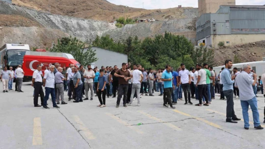Eti Krom işçilerinin eylemi devam ediyor