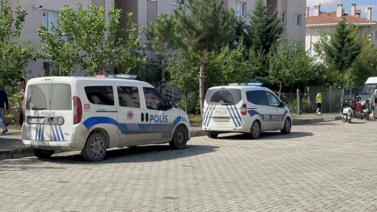 Gece camdan düşen adamın cansız bedeni sabah fark edildi