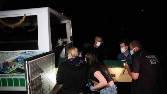 Gelen koku üzerine gerçek ortaya çıktı: Öldüğü bir hafta sonra fark edildi