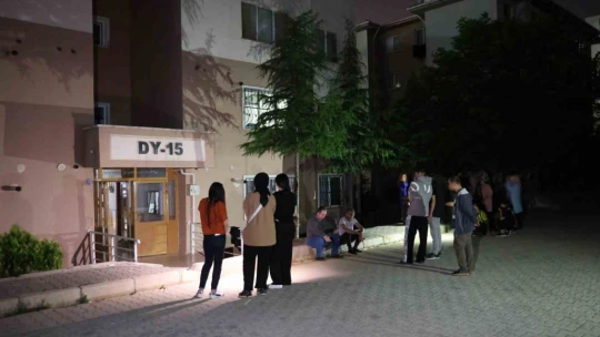 Gelen koku üzerine gerçek ortaya çıktı: Öldüğü bir hafta sonra fark edildi