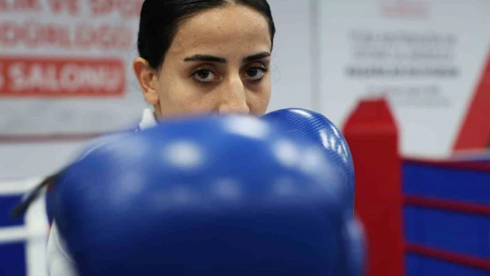 Gizem Özer'den şampiyonluk rüzgarı: Paris Olimpiyatları yolunda 8. zafer