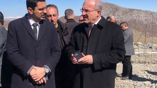 Göçükteki 4'üncü işçiyle ses irtibatı sağlandı