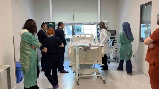 Göçükten sağ kurtarılan madencilerden ilk görüntü