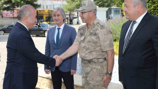 'Valilik bir yükselme meselesi değil bir yüklenme meselesidir''