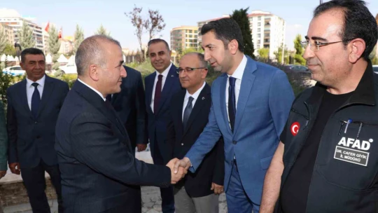 'Valilik bir yükselme meselesi değil bir yüklenme meselesidir''