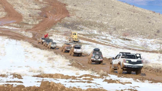 Hazarbaba Dağı'nda Off-Road rüzgarı