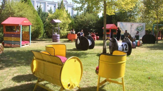 Hipodromda çocuklar için 'Geri Dönüşüm Parkı' kuruldu