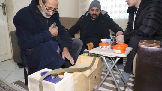 Hırsızın eli kanser hastası yaşlı adamın ekmek teknesine uzandı