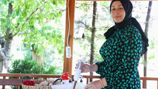 Hobi olarak başladı şimdi 45 çeşit sabun üretiyor