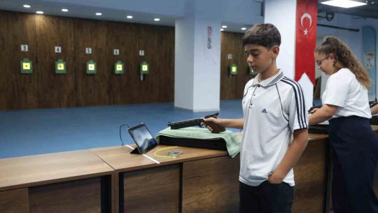 İkonik atışıyla dünya gündemine oturmuştu, çocuklara da ilham oldu