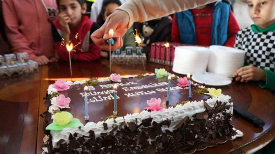 İlk ve ortaokul öğrencilerinden, 'Sevgiye Engel Yok' etkinliği