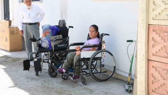 İlkokul öğrencilerinden anlamlı davranış: Mezuniyet balosu yerine arkadaşlarını sevindirdiler