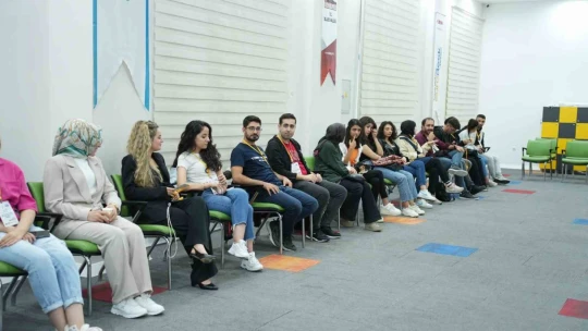 İpek Yolu Gençlik Merkezinde 60 genç afet eğitimi alıyor