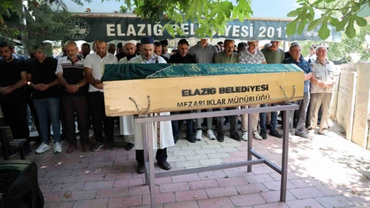 İsteme günü kalp krizi geçirerek hayatını kaybeden genç kız, son yolculuğuna uğurlandı