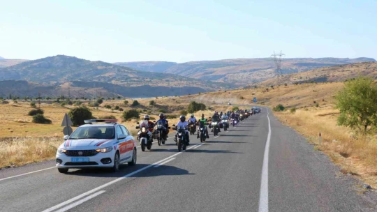 Jandarmadan motosiklet sürücülerine seminer